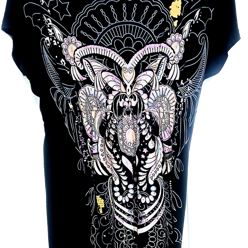 Anama Black Graphic Short Sleeve Tee